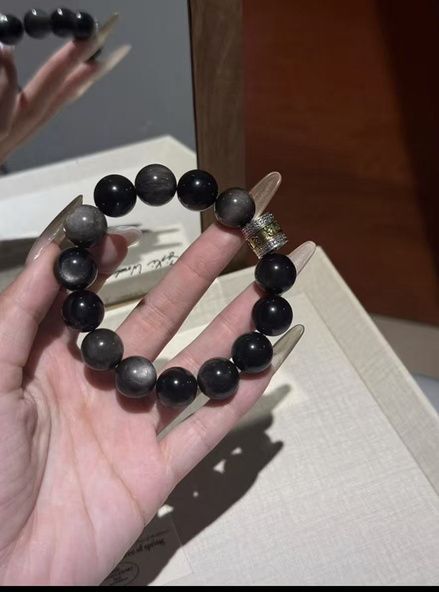 Vòng Tay Đá Obsidian Ánh Bạc Tự Nhiên Mix Charm Hạt xoay (10mm) 2